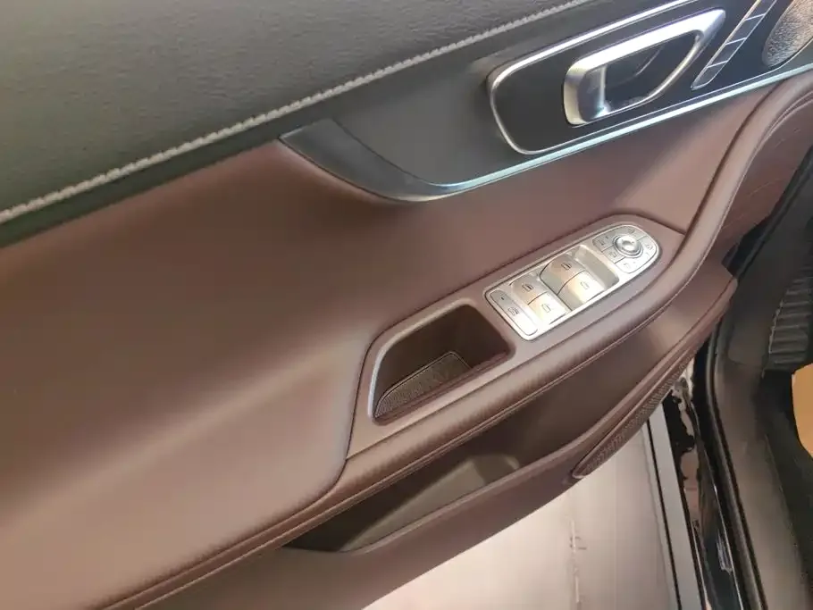 Chery Tiggo 8 PRO — фото 10