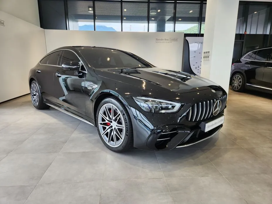 Mercedes-Benz AMG GT — фото 3