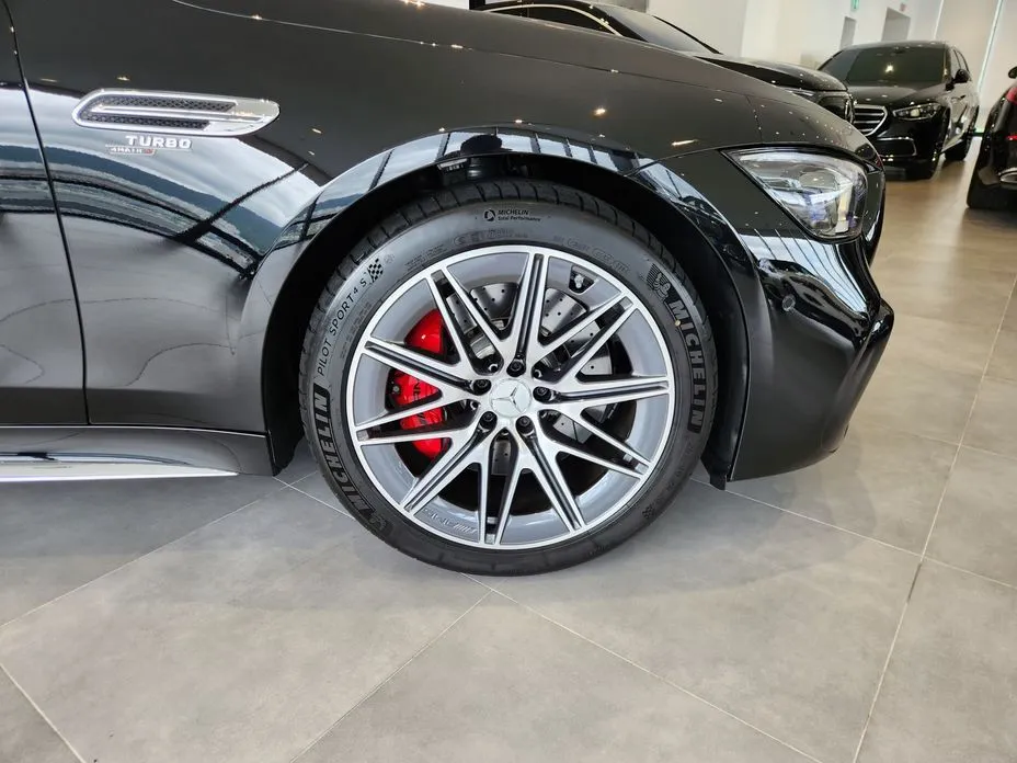 Mercedes-Benz AMG GT — фото 8
