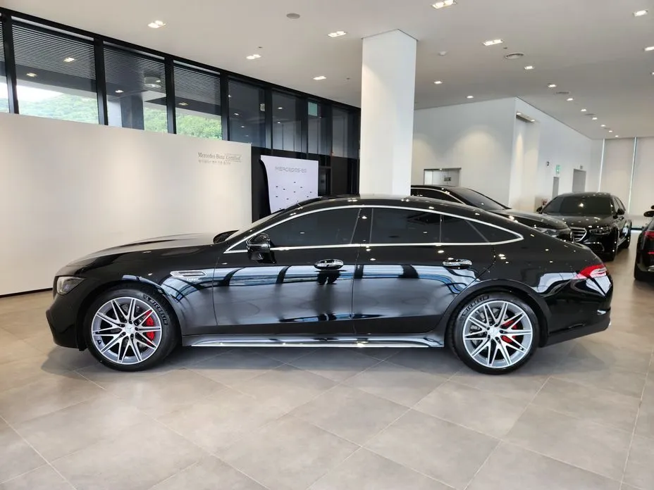 Mercedes-Benz AMG GT — фото 9