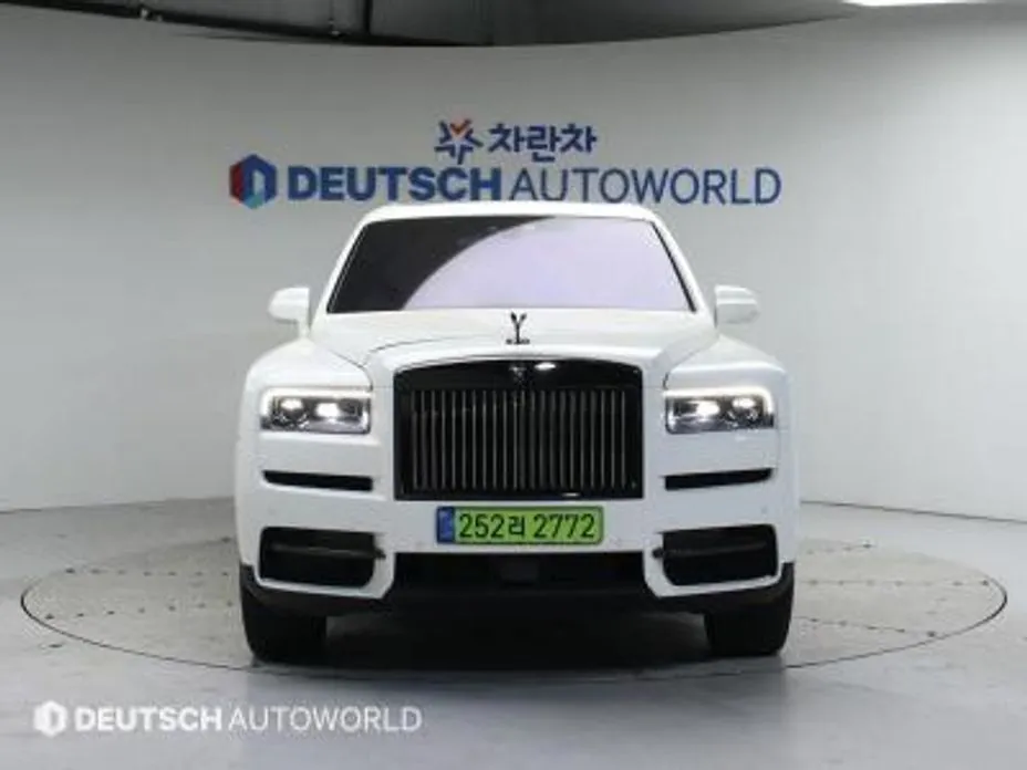 Rolls-Royce Cullinan 2024 из KR, фото 6