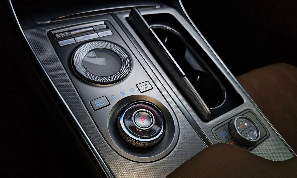 Genesis GV80 — фото 6