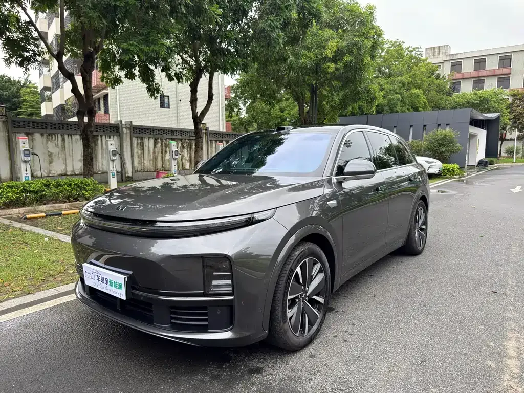Li Auto L7 — фото 1