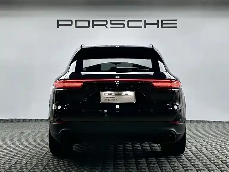 Porsche Cayenne — фото 2