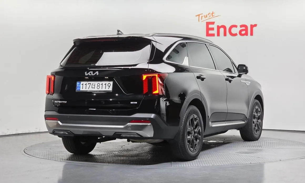 Kia Sorento — фото 5