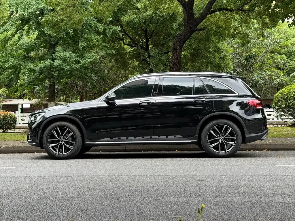 Mercedes-Benz GLC — фото 6
