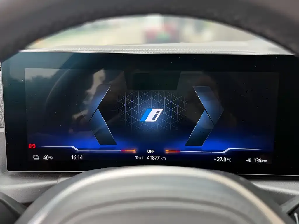 BMW i4 — фото 2