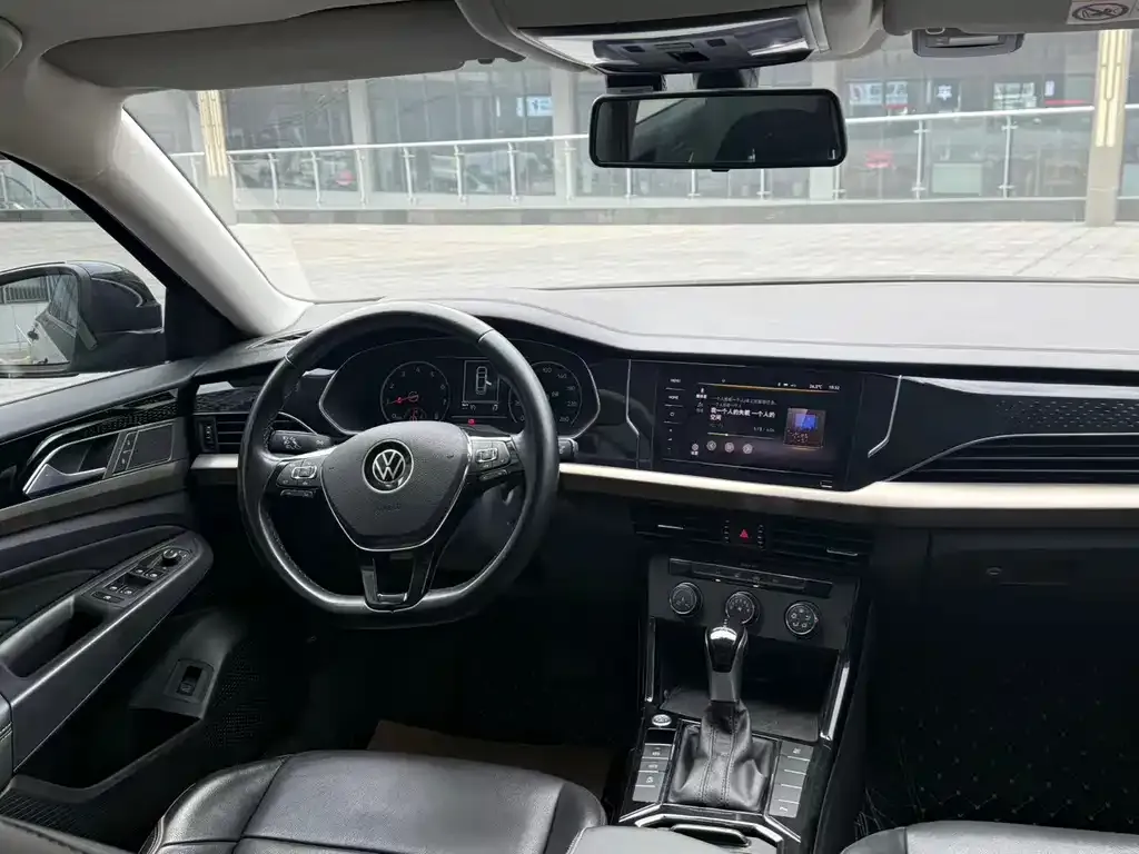 Volkswagen Passat — фото 4