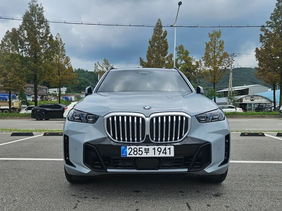 BMW X5 — фото 1