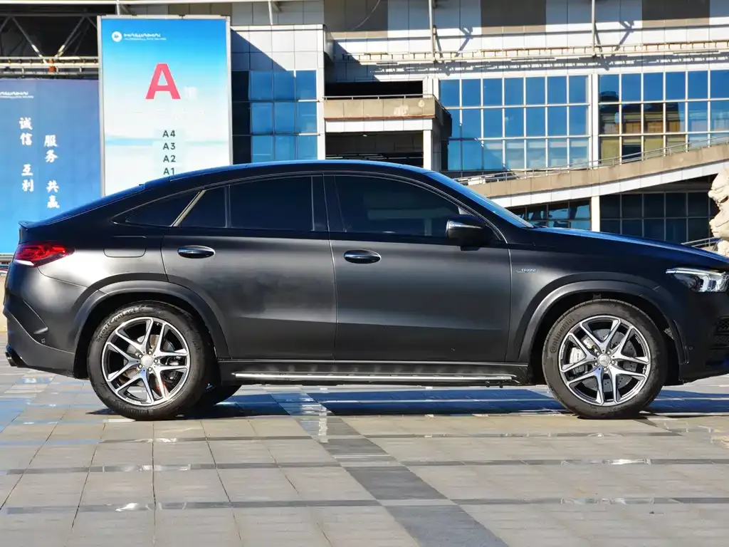 Mercedes-Benz GLE Coupe AMG — фото 9