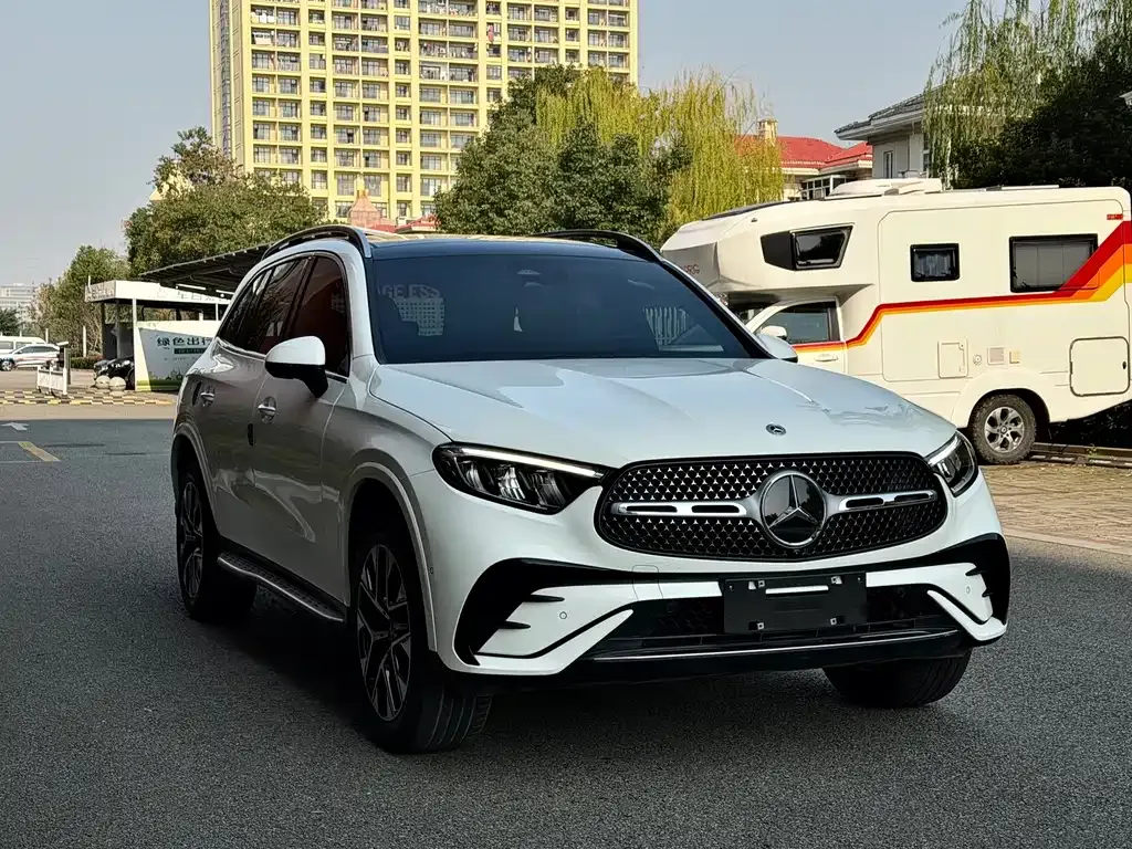 Mercedes-Benz GLC — фото 9