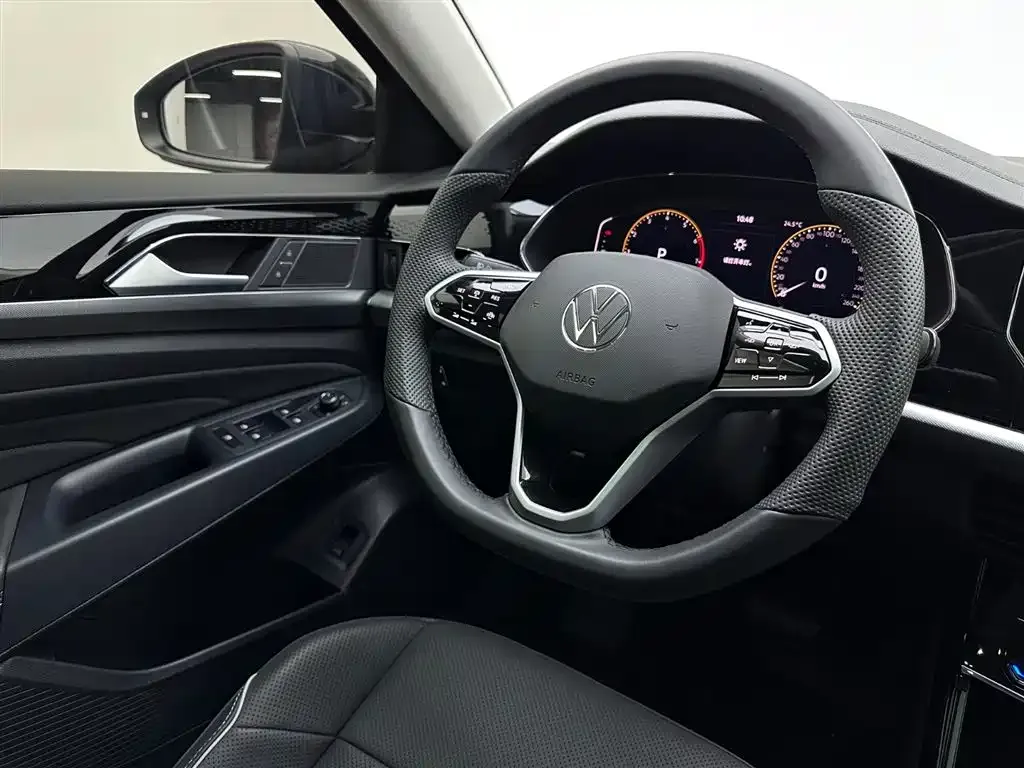 Volkswagen Passat — фото 9