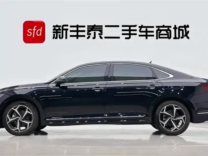 Volkswagen Passat — фото 3