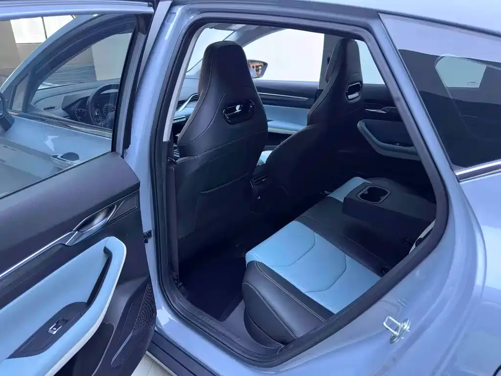Geely Emgrand S 2022 из CN, фото 6
