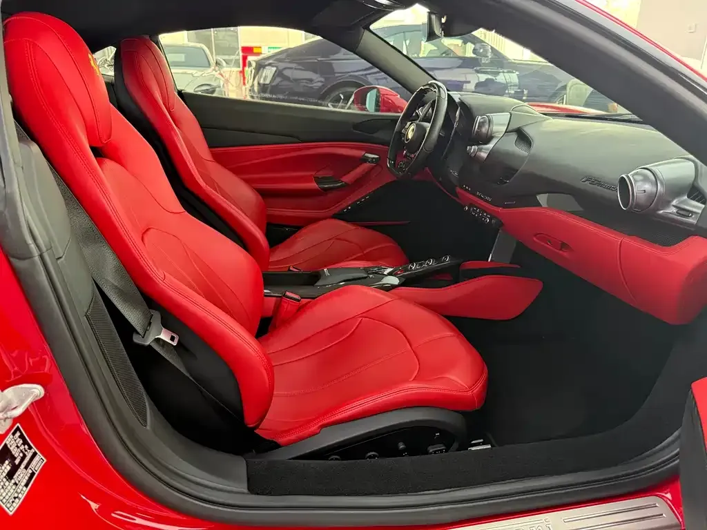 Ferrari F8 — фото 2