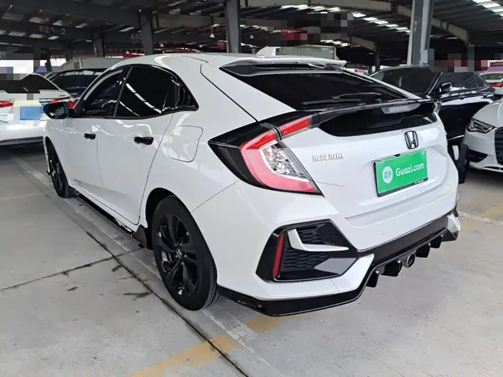 Honda Civic — фото 10