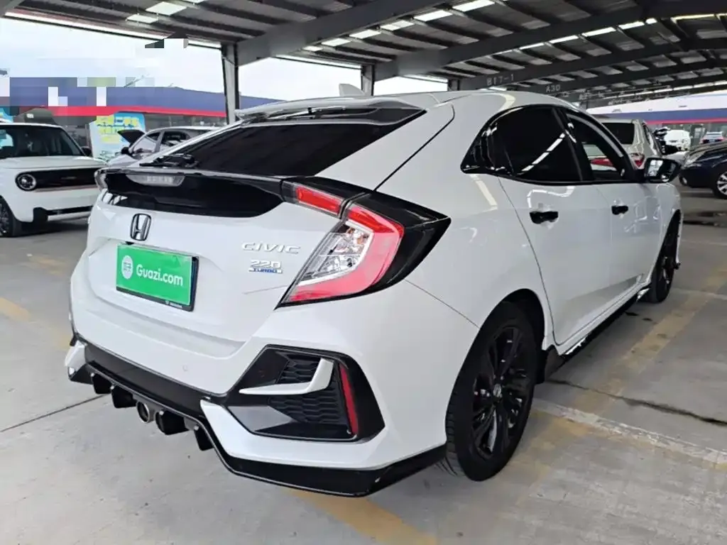 Honda Civic — фото 7