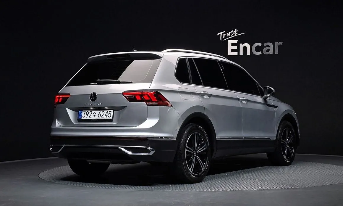 Volkswagen Tiguan — фото 6