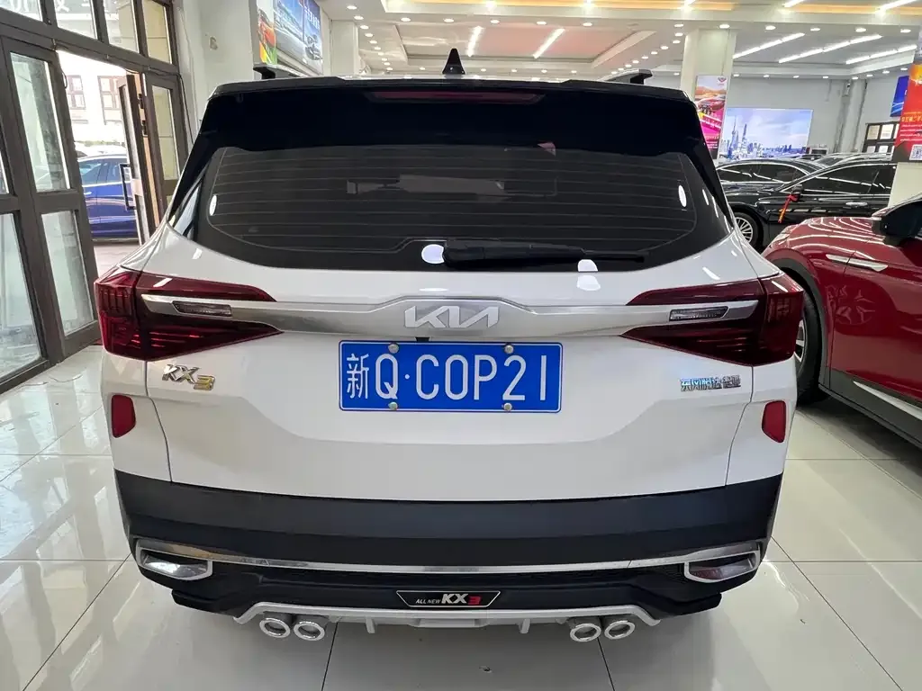 Kia KX3 2022 из CN, фото 8