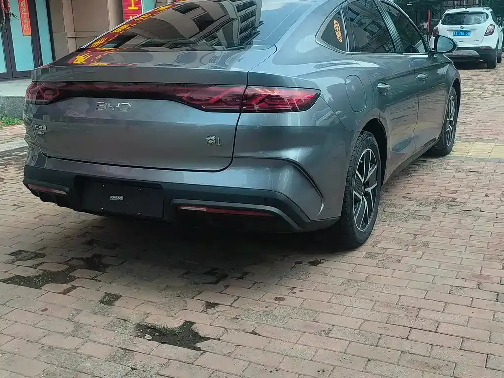 BYD Qin L — фото 4
