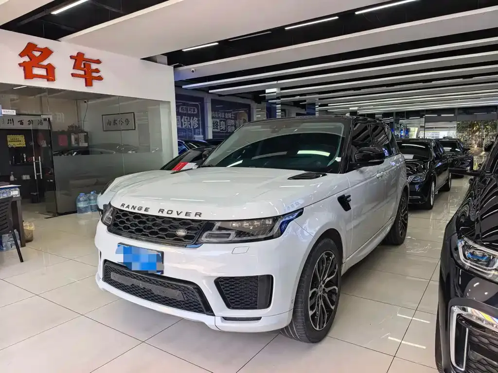 Land Rover Sport — фото 1