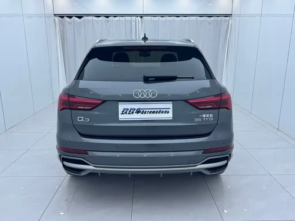 Audi Q3 — фото 2