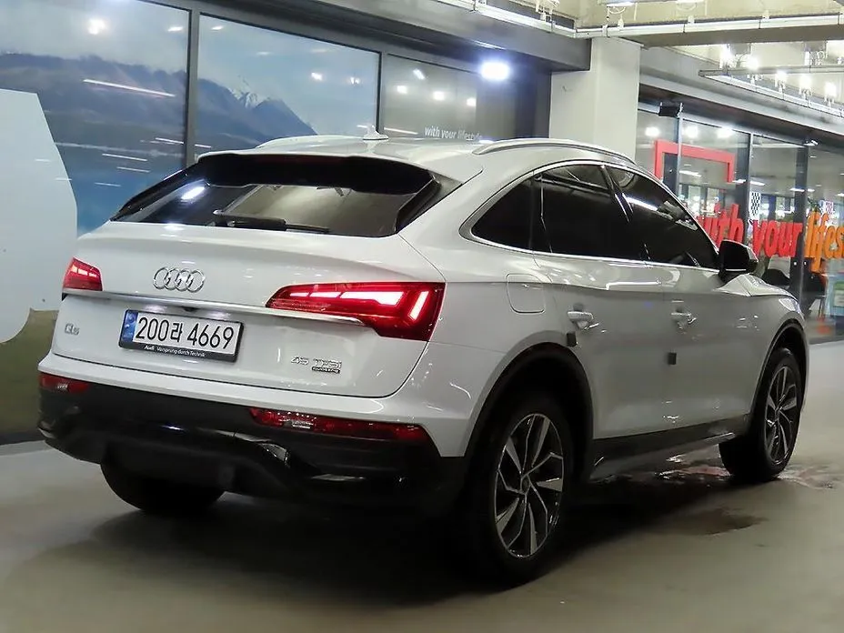 Audi Q5 — фото 5