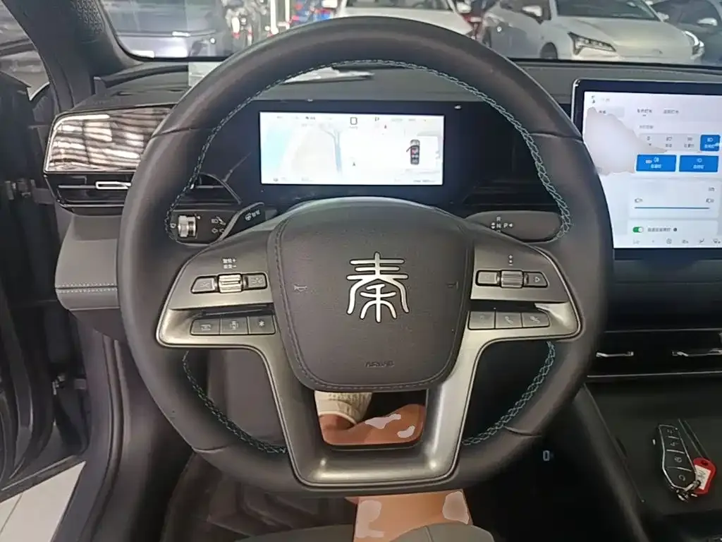 BYD Qin L — фото 6