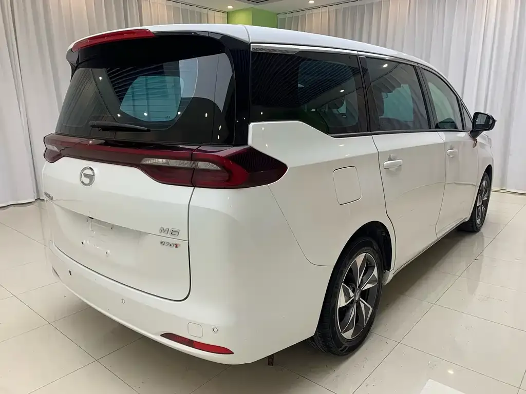 GAC Motor Trumpchi M6 — фото 9