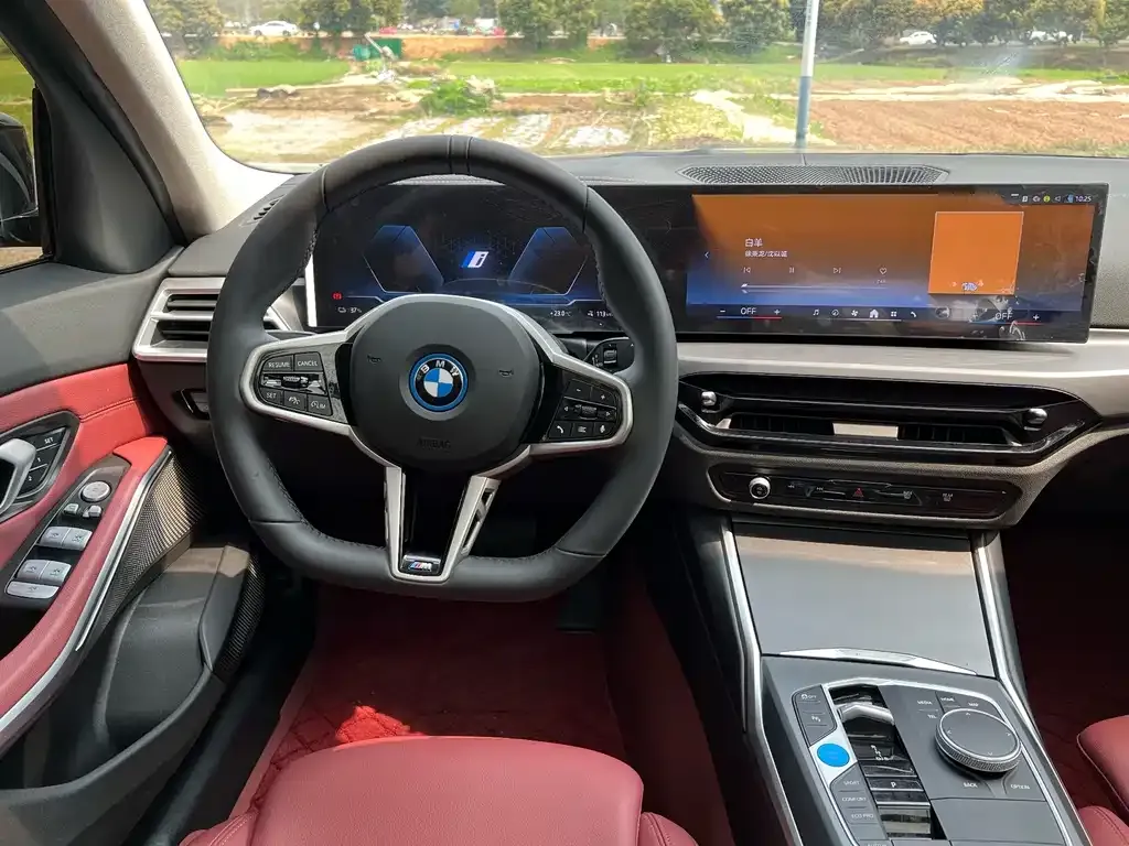 BMW i3 — фото 3