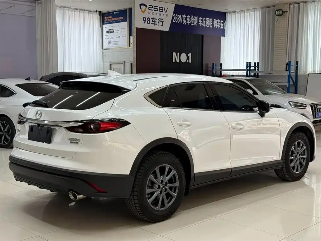 Mazda CX-4 — фото 6