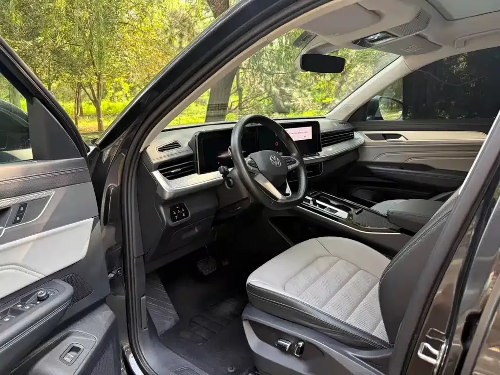 Volkswagen Tavendor 2023 из CN, фото 10
