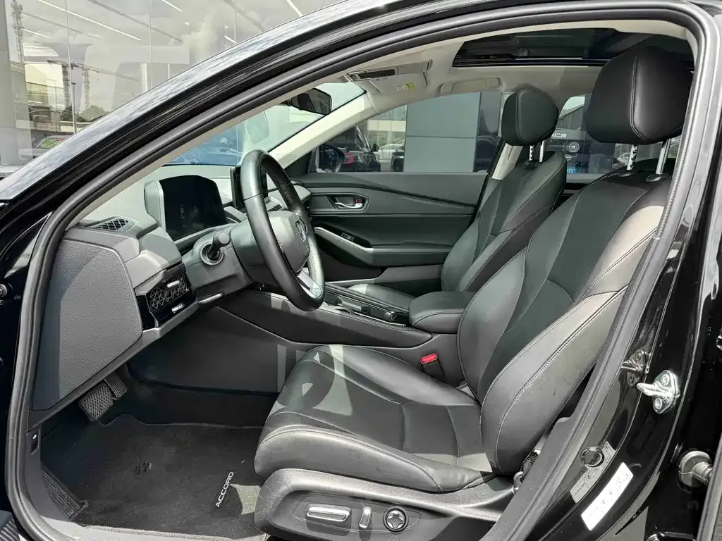 Honda Accord — фото 5