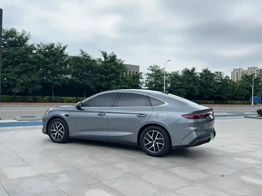 BYD Qin L — фото 6