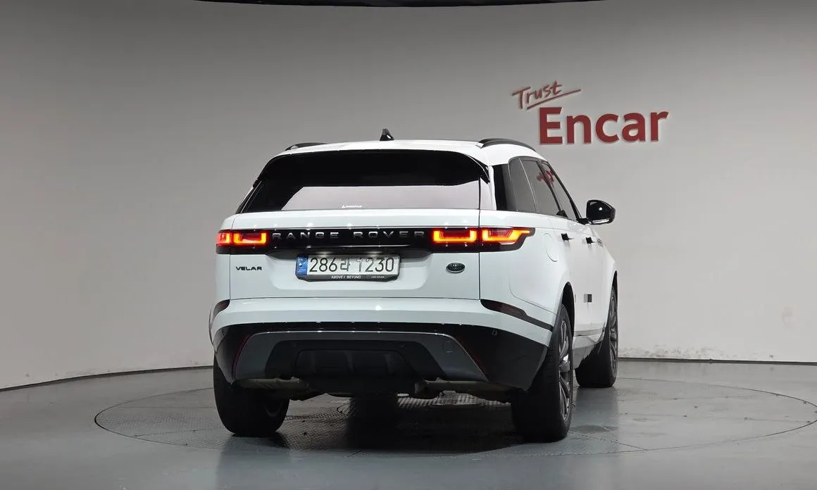 Land Rover Range Rover Velar — фото 2
