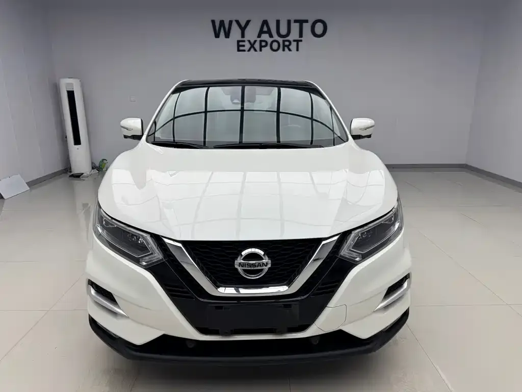 Nissan Qashqai — фото 10
