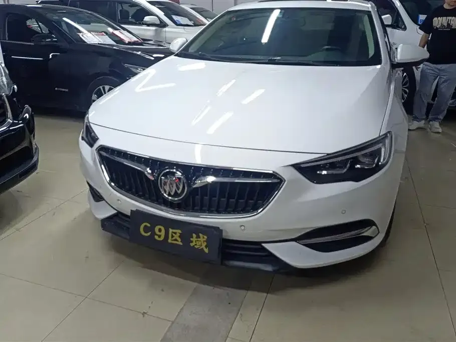 Buick Regal — фото 8