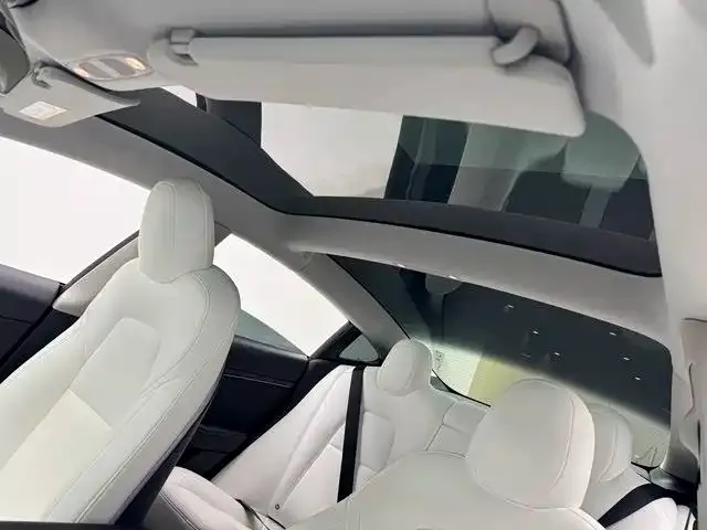 Tesla Model 3 — фото 5