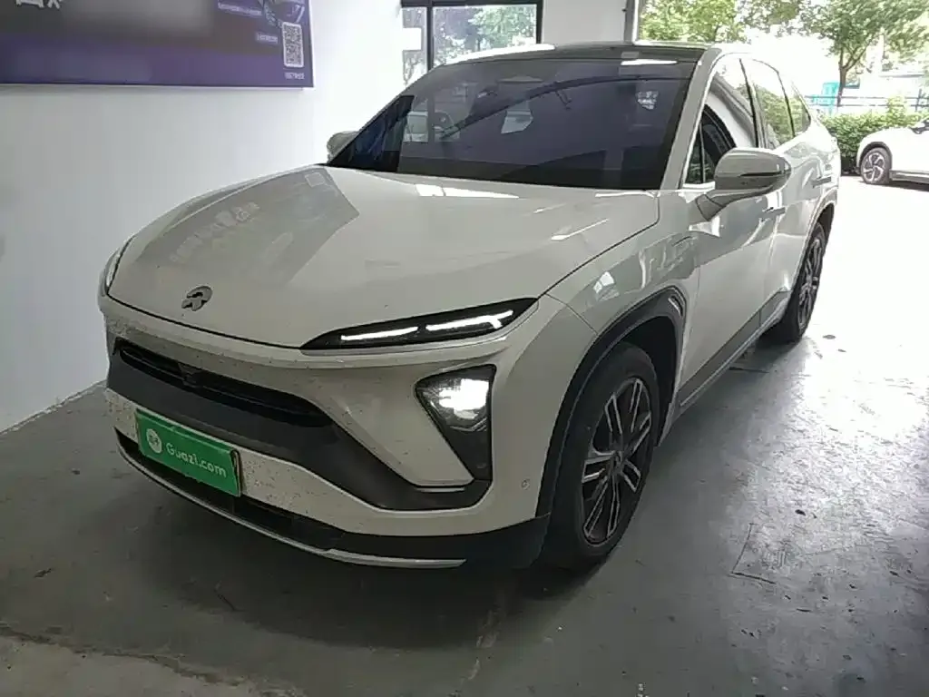 NIO EC6