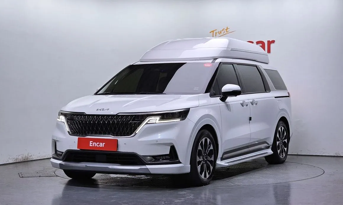 Kia Carnival — фото 1