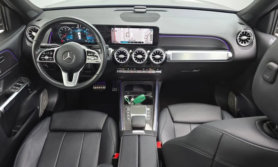 Mercedes-Benz GLB-Class — фото 10
