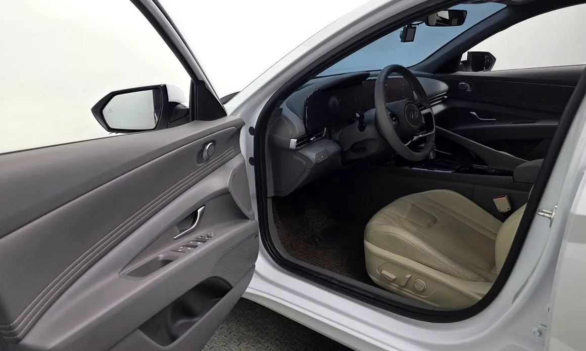 Hyundai AVANTE 2025 из KR, фото 4