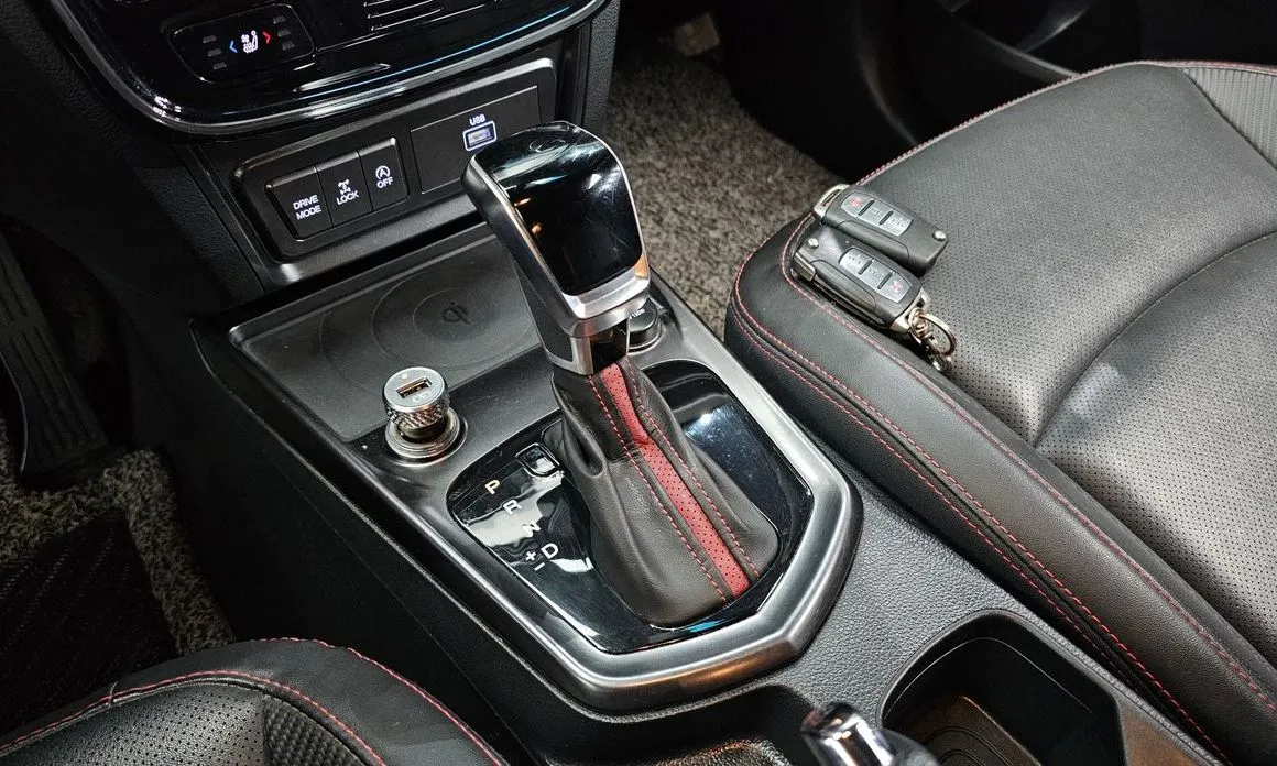 KG Mobility (Ssangyong) TIBOLI 2021 из KR, фото 9