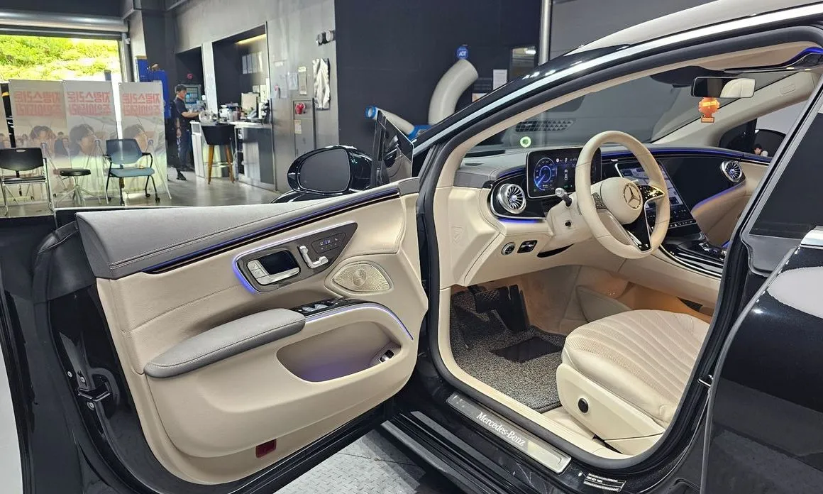 Mercedes-Benz EQS — фото 10