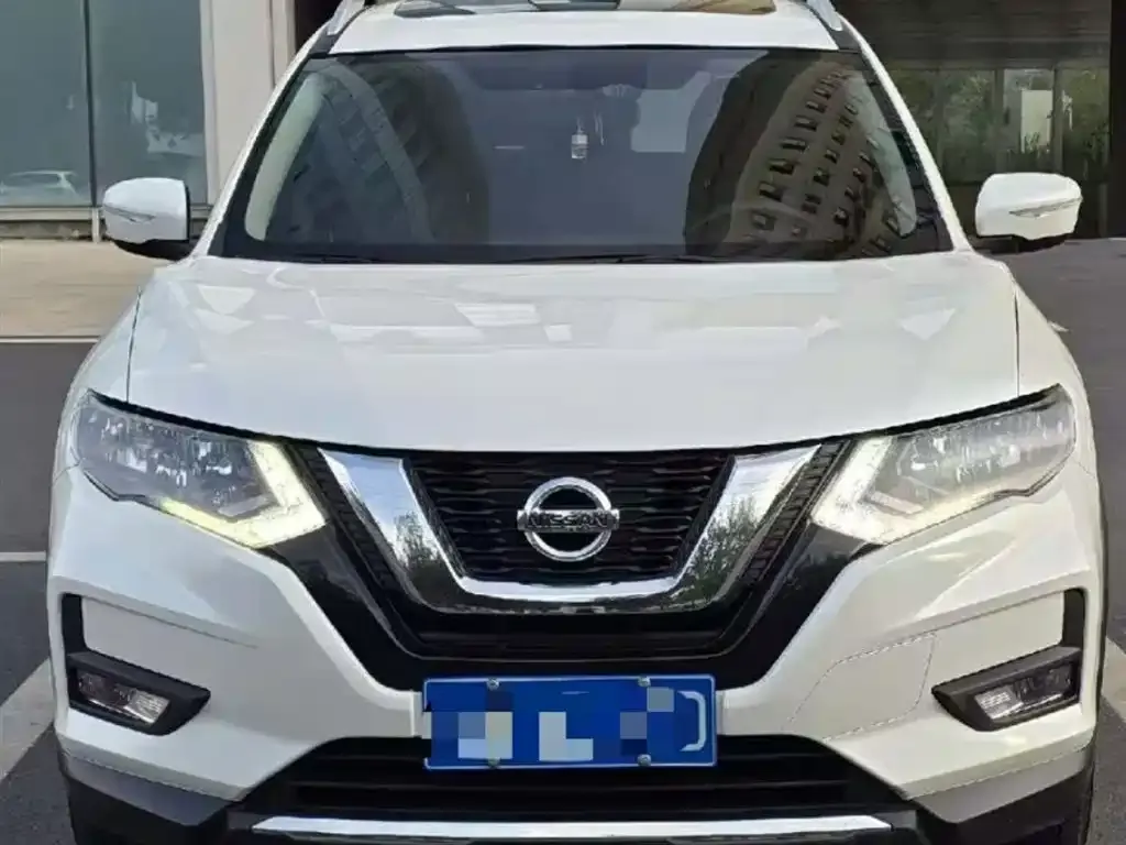 Nissan X-Trail — фото 2