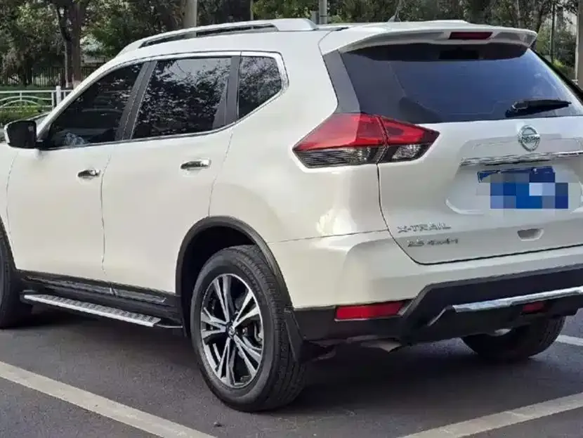 Nissan X-Trail — фото 4