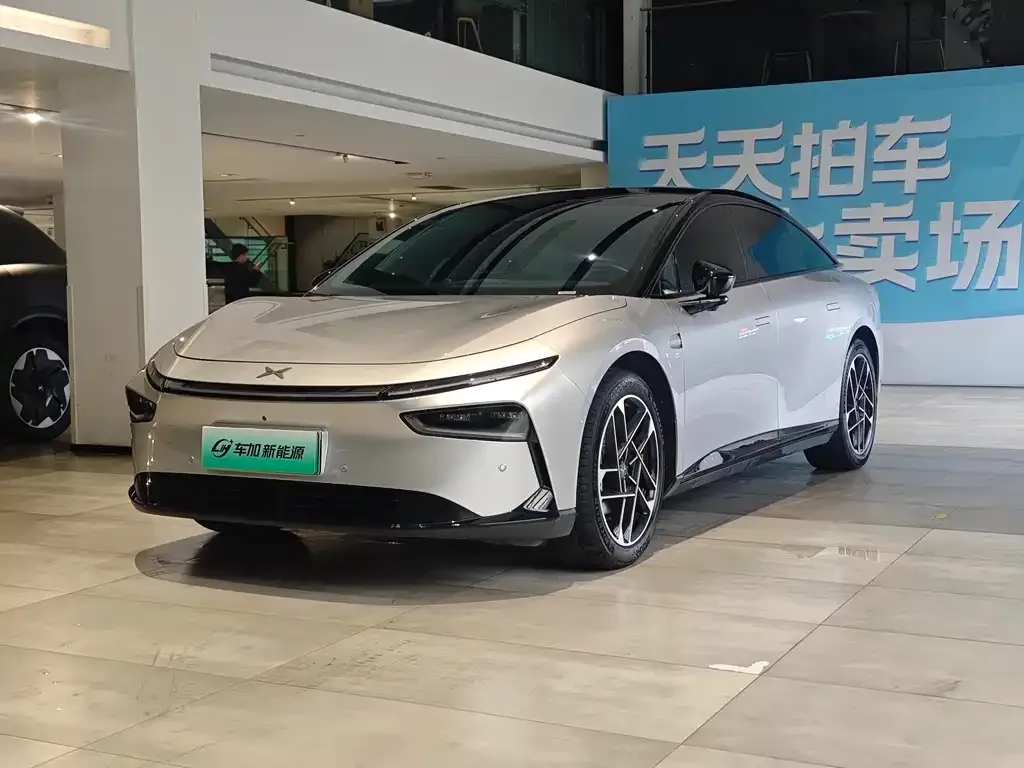 XPeng P7+ — фото 1