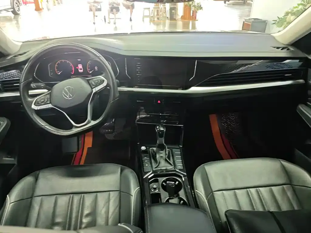 Volkswagen Passat — фото 4