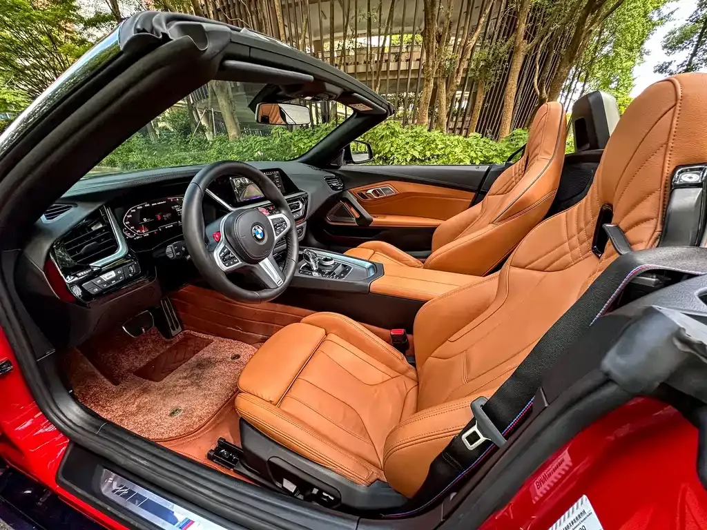 BMW Z4 — фото 7