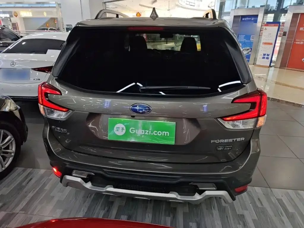 Subaru Forester 2021 из CN, фото 2